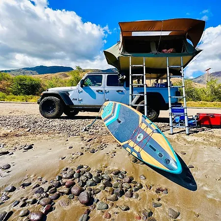 Aloha Glamp's Jeep Adventure: Rooftop Camping Across Maui
